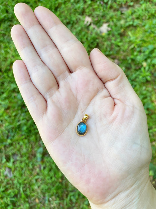 Oval Gemstone Cabochon Pendants | Labradorite | 14kt Gold Vermeil Necklace | Light Years