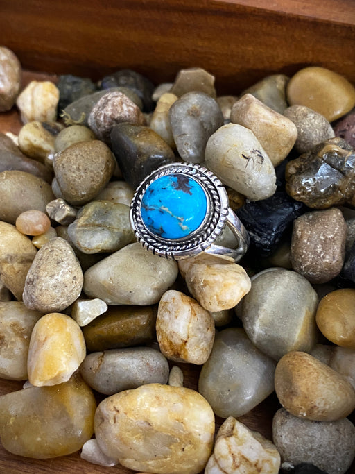 Native American Round Turquoise Ring | Sterling Silver 6 7 8 9 | Light Years