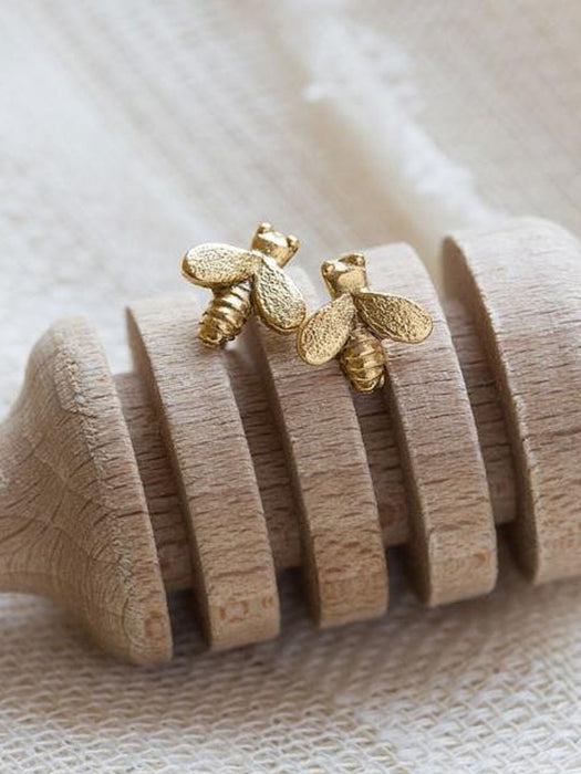 Honey Bee Posts by Amano Studio