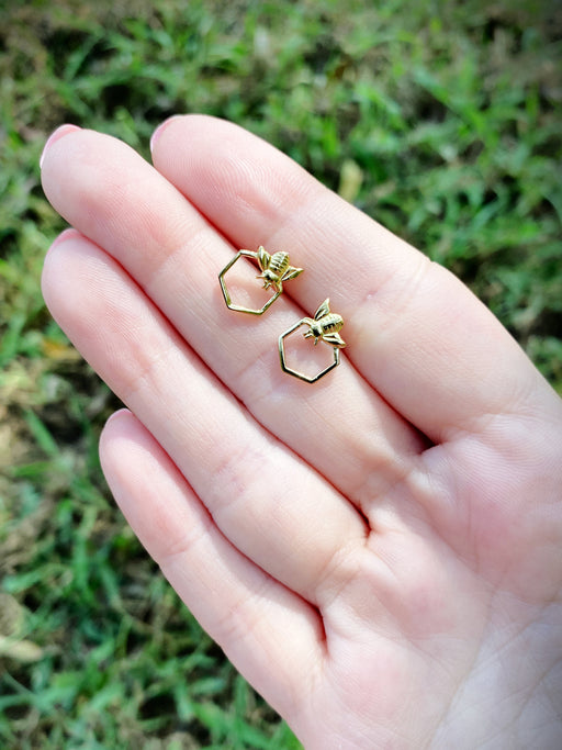 Bee & Honeycomb Posts by Tomas | Gold Vermeil Studs Earrings | Light Years